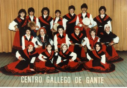 De Spaanse dansgroep Centro Gallego de Gante, jaren 1980 De Spaanse dansgroep Centro Gallego de Gante, jaren 1980